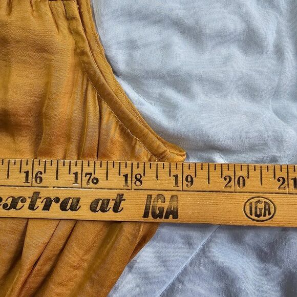 EUC SIMPLY VERY VERAWANG SPLIT V NECK MUSTARD SATINY TIERED MIDI DRESS SZ SMALL - Picture 15 of 16